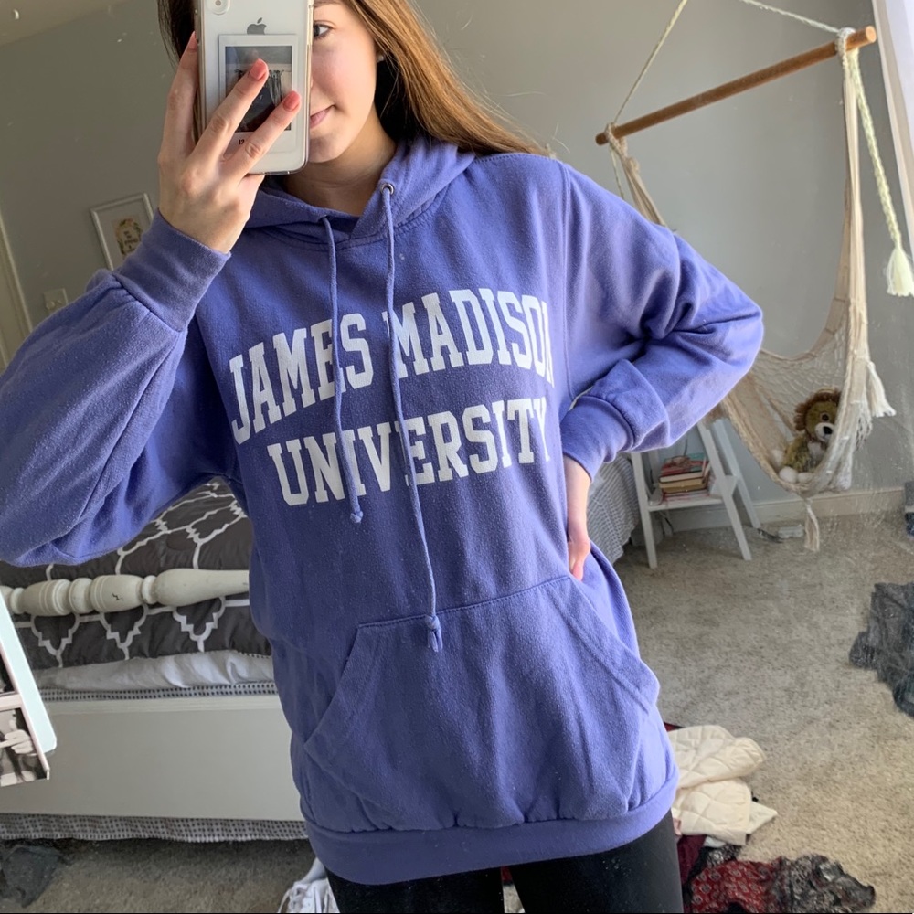 JMU sweatshirt